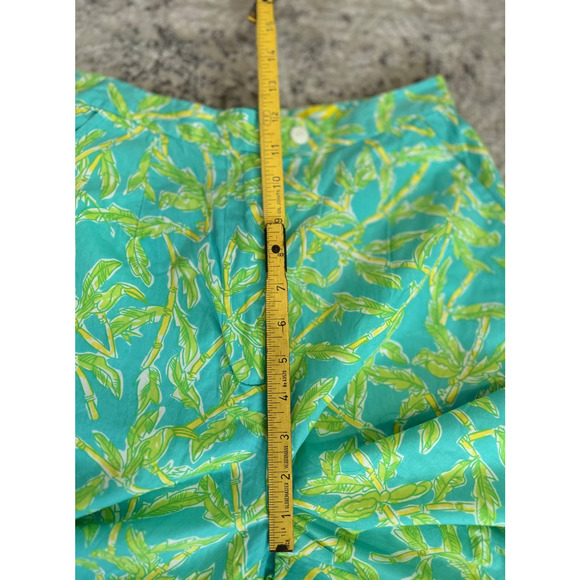 Lilly Pulitzer Vintage Bamboo Parrot High Waisted Bermuda Shorts Sz 4 - Picture 6 of 10